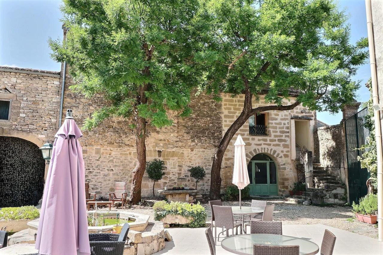 Holiday home Bastide De La Treille Montaren-et-Saint-Mediers
