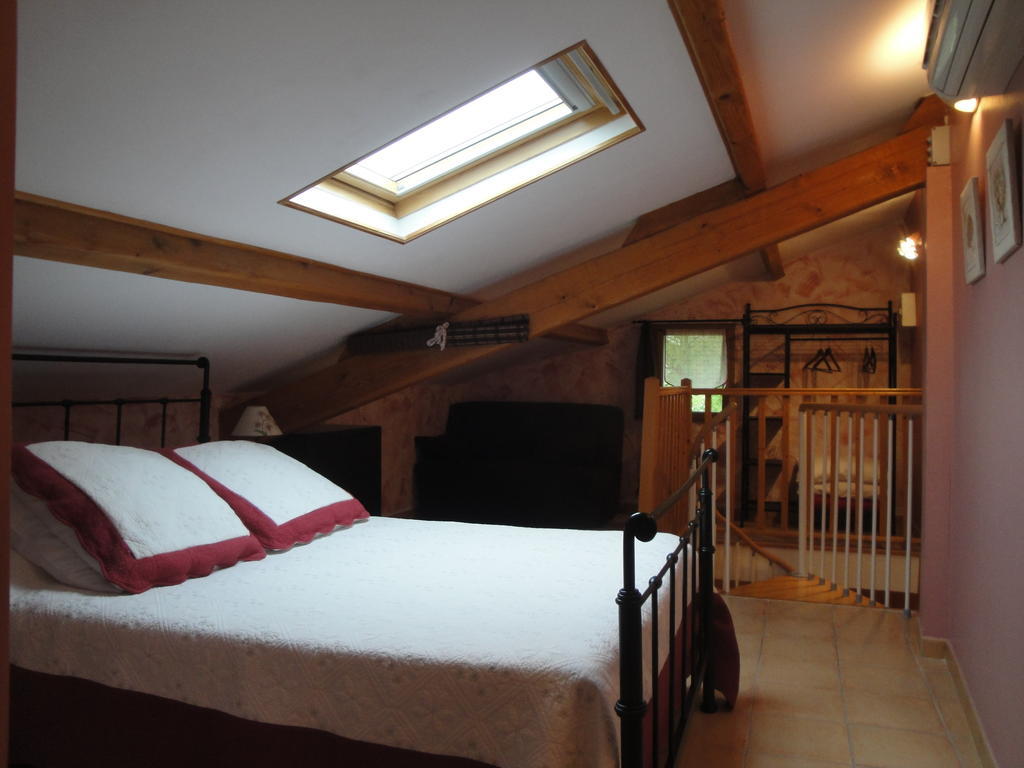 Holiday home Bastide De La Treille Montaren-et-Saint-Mediers
