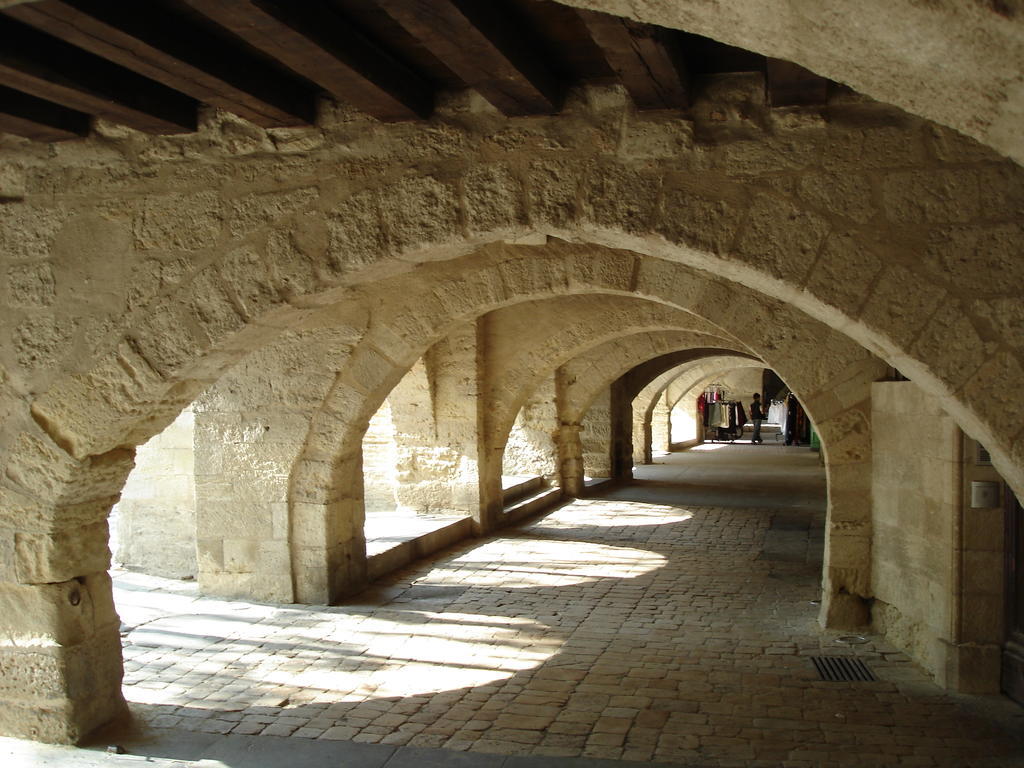 Bastide De La Treille Montaren-et-Saint-Mediers